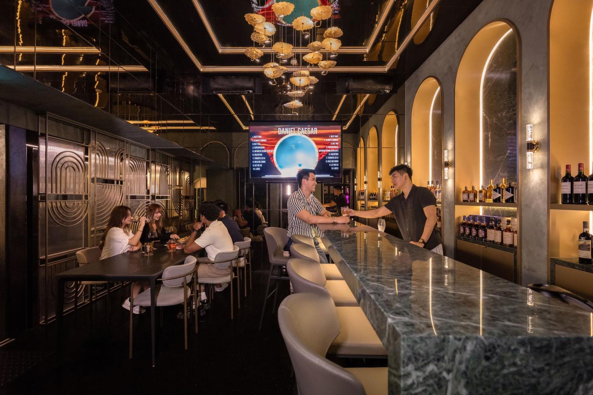 Cube Social Boutique Capsule Hotel At Boat Quay Сингапур Экстерьер фото