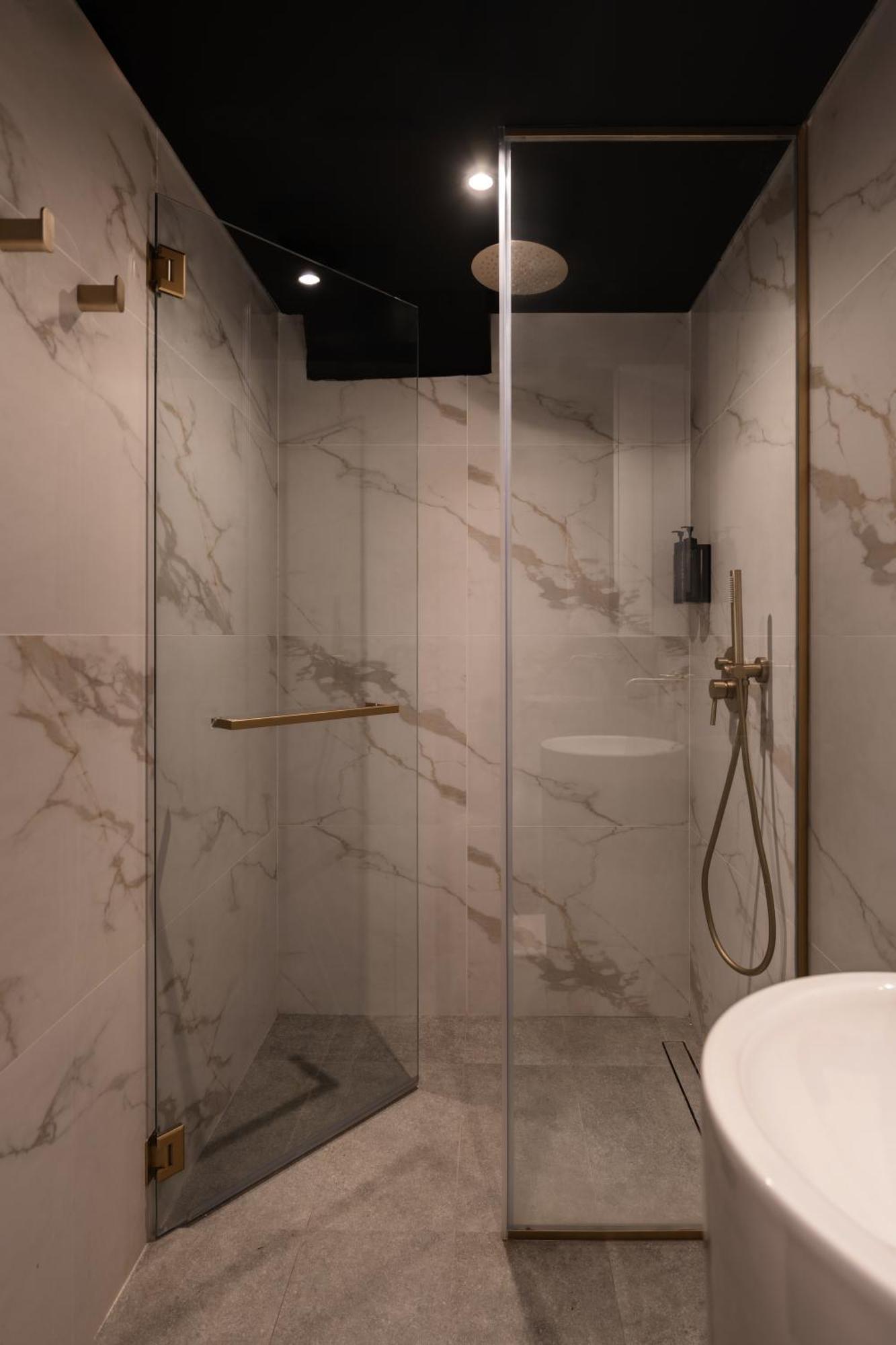 Cube Social Boutique Capsule Hotel At Boat Quay Сингапур Экстерьер фото