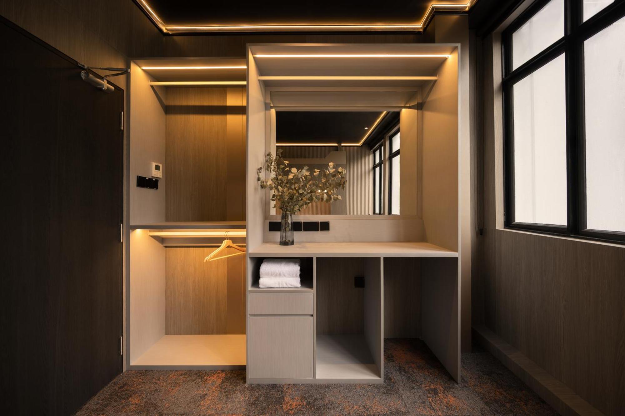 Cube Social Boutique Capsule Hotel At Boat Quay Сингапур Экстерьер фото